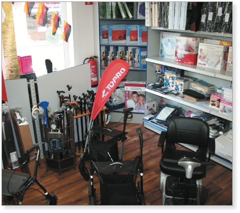 Foto vom Innenraum des Sanitätshauses Ziemba zeigt mehrere Medizinartikel